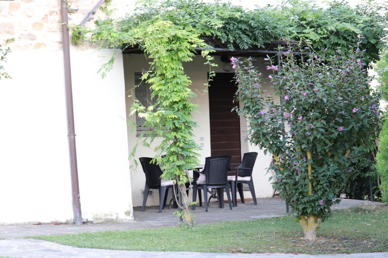 Badia Il Vingone Guest House Città di Castello Exterior photo
