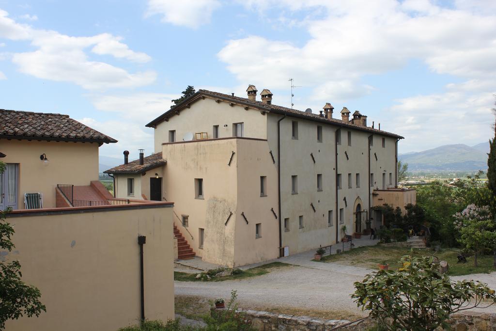 Badia Il Vingone Guest House Città di Castello Exterior photo