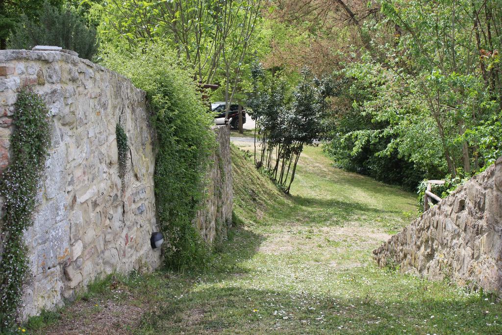 Badia Il Vingone Guest House Città di Castello Exterior photo